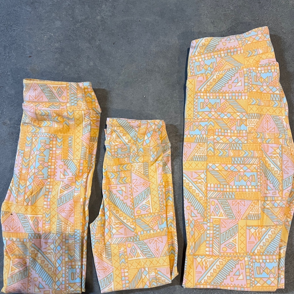 LuLaRoe MOMMY AND ME Leggings Geometric Pattern S/M, L/XL and OS